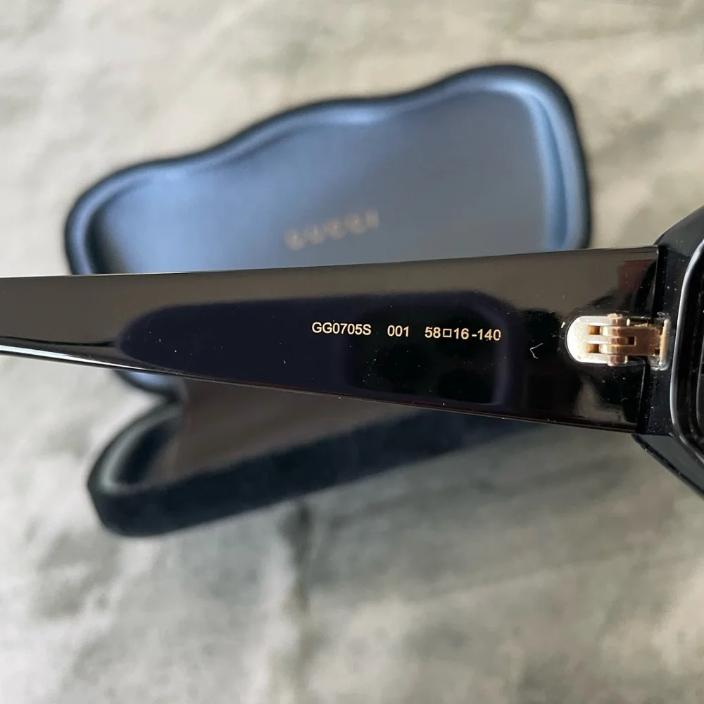 Gucci unisex sunglasses